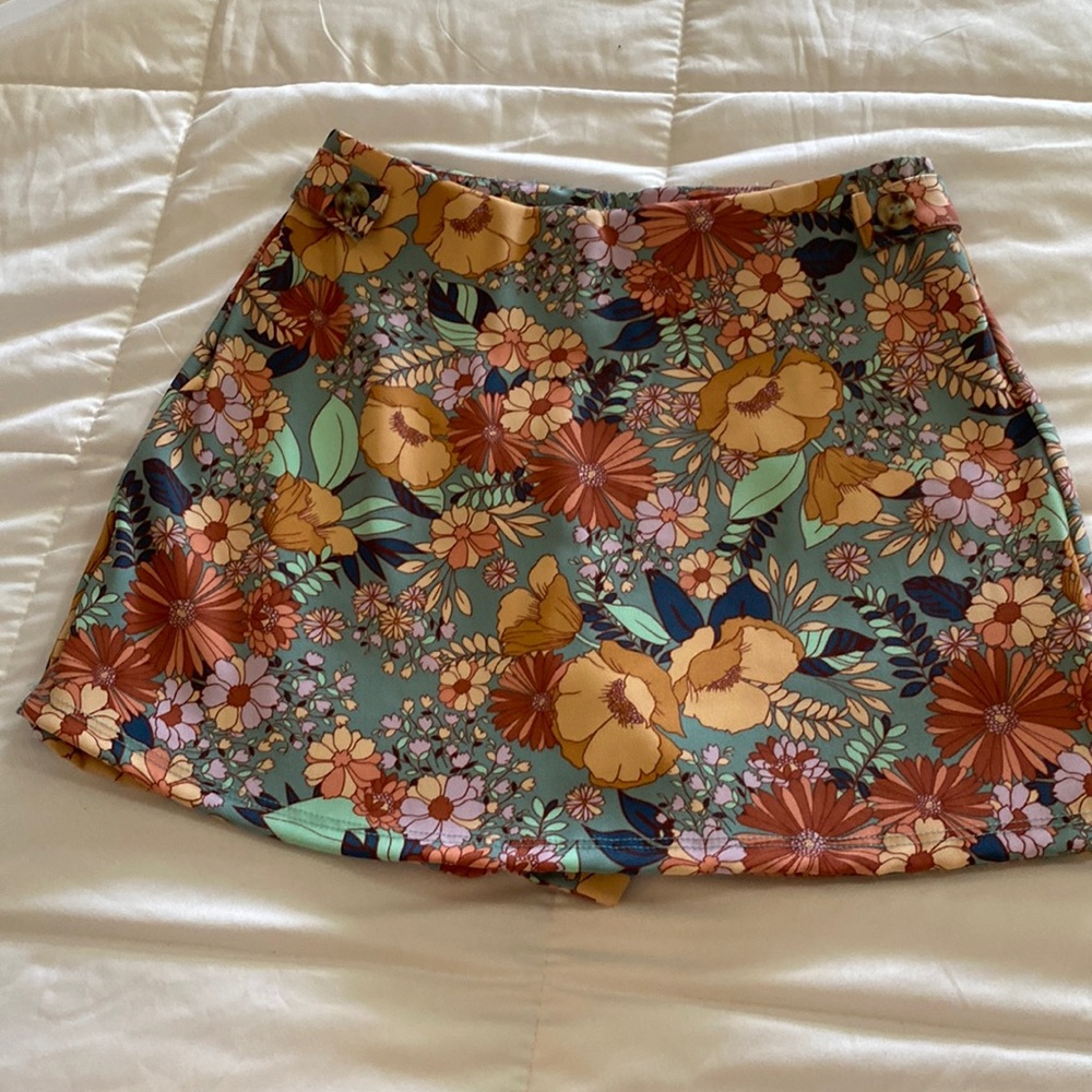 Altard state skort